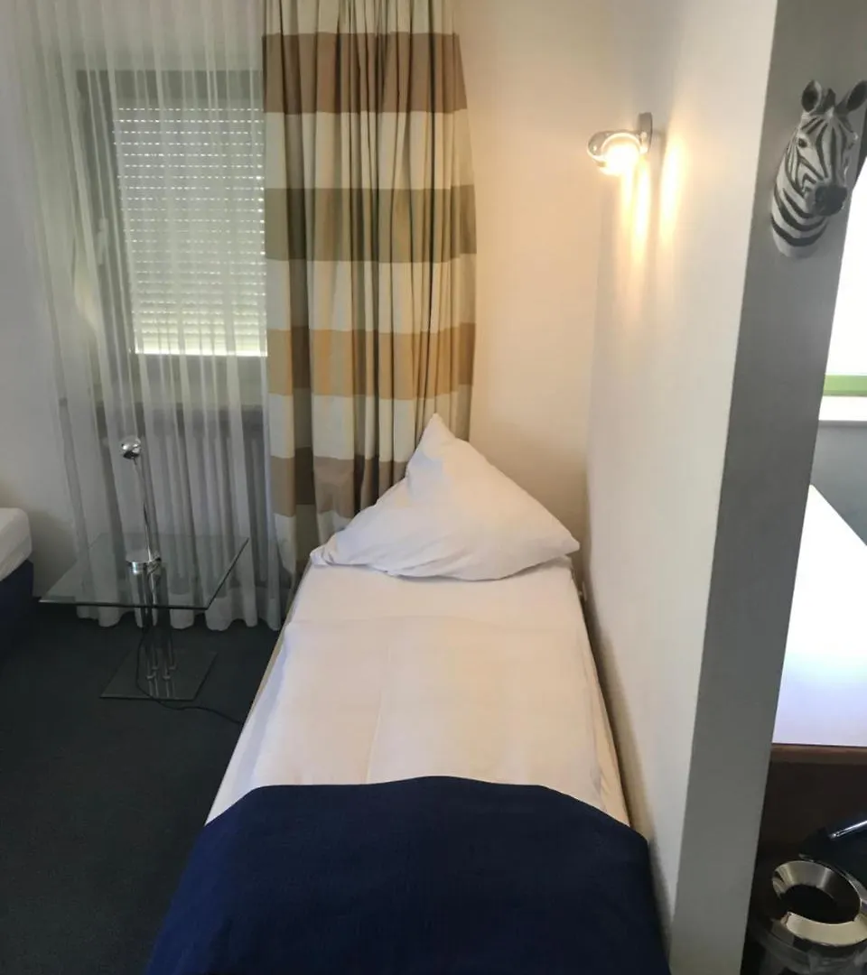 Hotel K\u00F6lbl München 3*,  Deutschland
